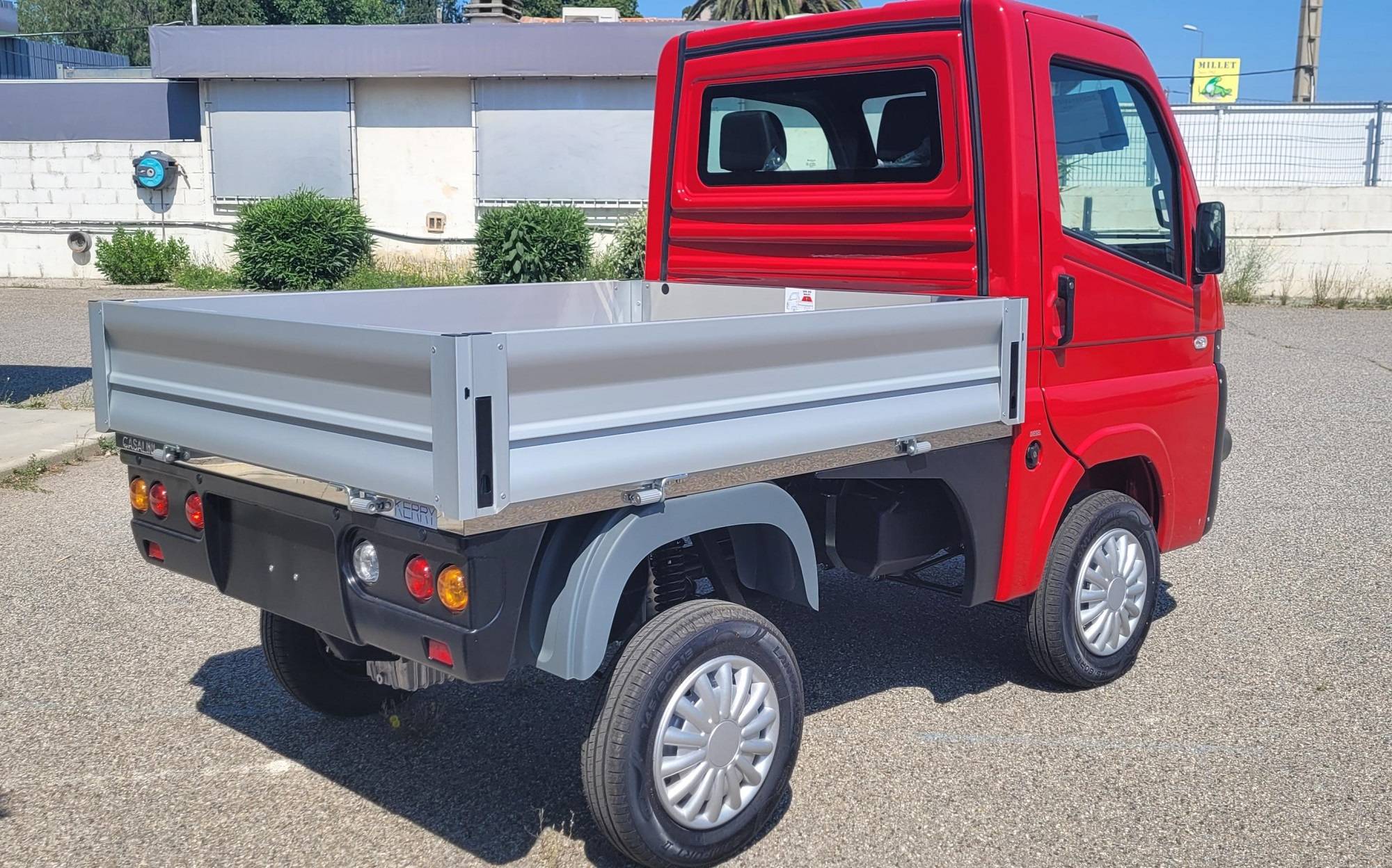 Utilitaire sans permis à saint estève