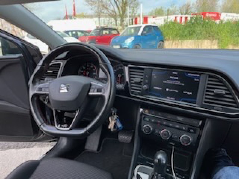 Seat Leon Sport Tourer Break Finition FR 150 cv boite Auto DSG dans le 06