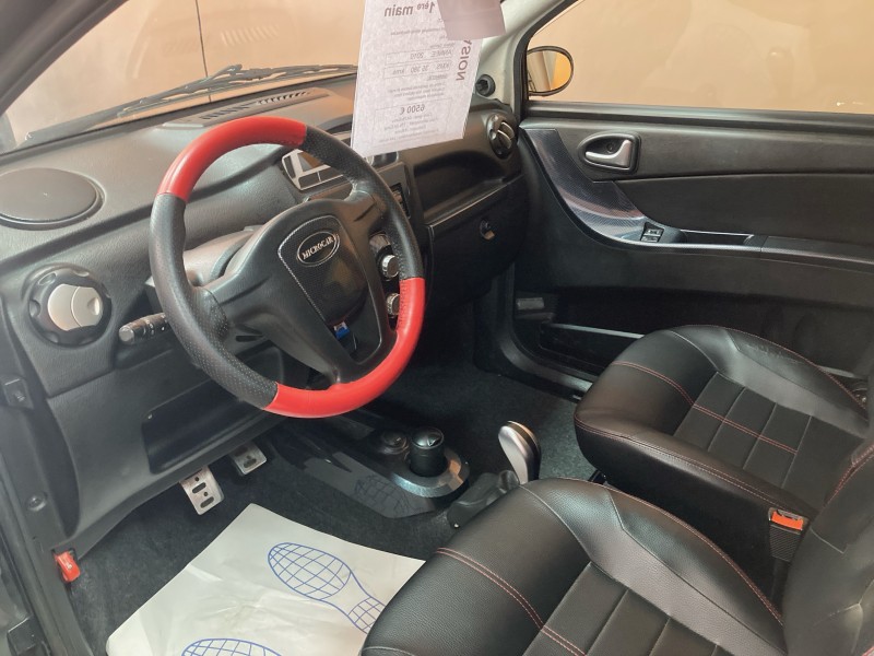 Microcar Mgo SXI voiture sans permis près d'Antibes