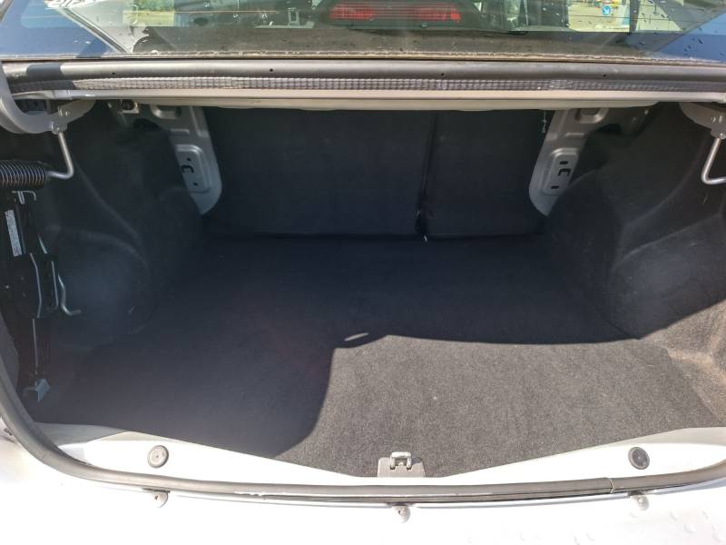 Dacia logan Laureate 90 cv rare en  BOITE AUTO visible dans l'Ain