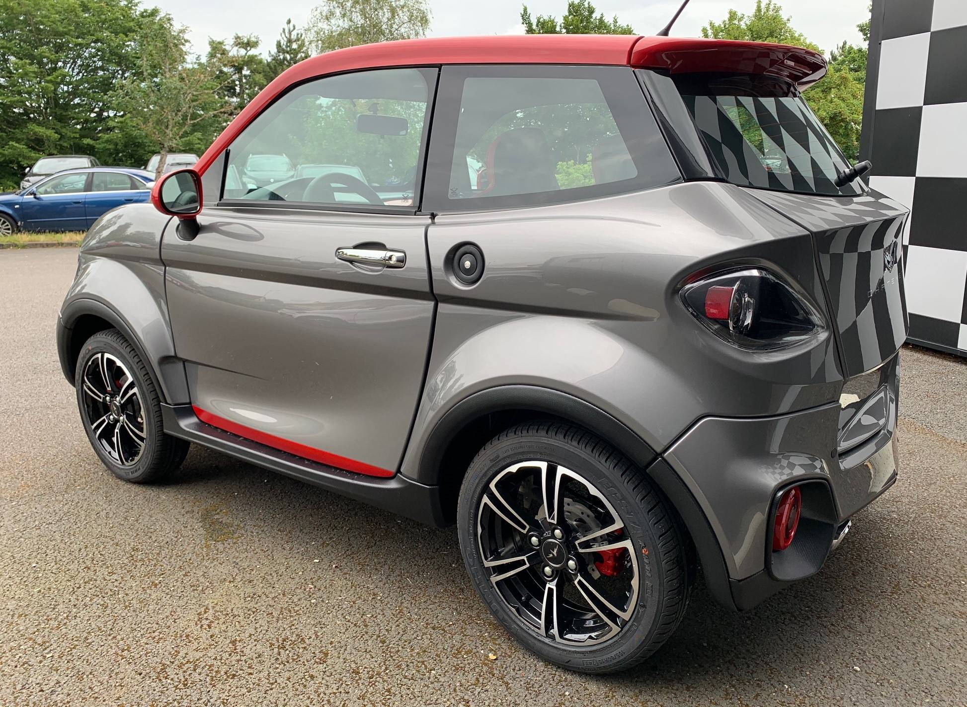 votre future voiture sans permis Chatenet