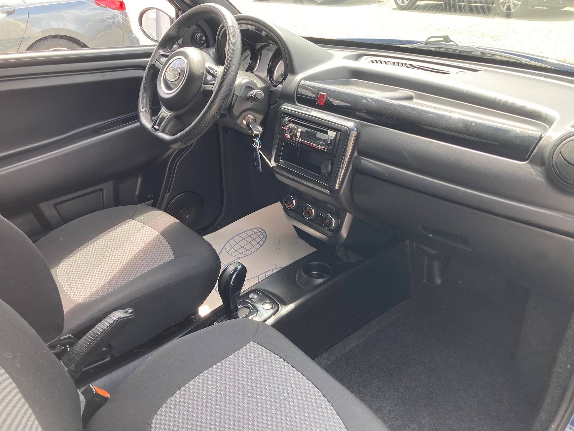 voiture sans permis intérieur microcar dué