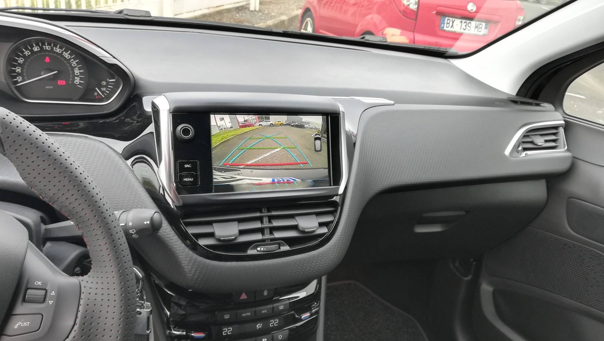 249€ par mois, Peugeot 208 1.2 PureTech 110 GT Line EAT6 citadine, 5 portes Alpes maritimes 06