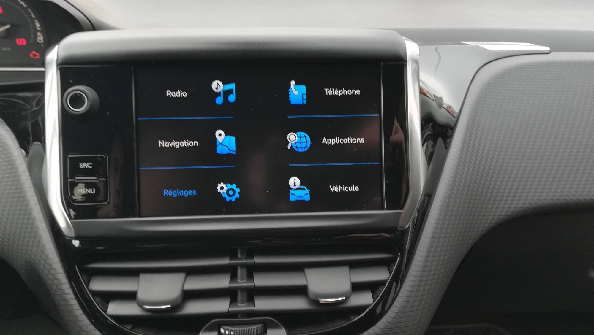 249€ par mois, Peugeot 208 1.2 PureTech 110 GT Line EAT6 citadine, 5 portes Alpes maritimes 06