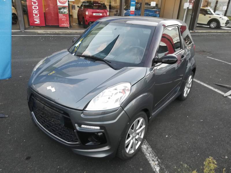 VOITURE SANS PERMIS LIGIER