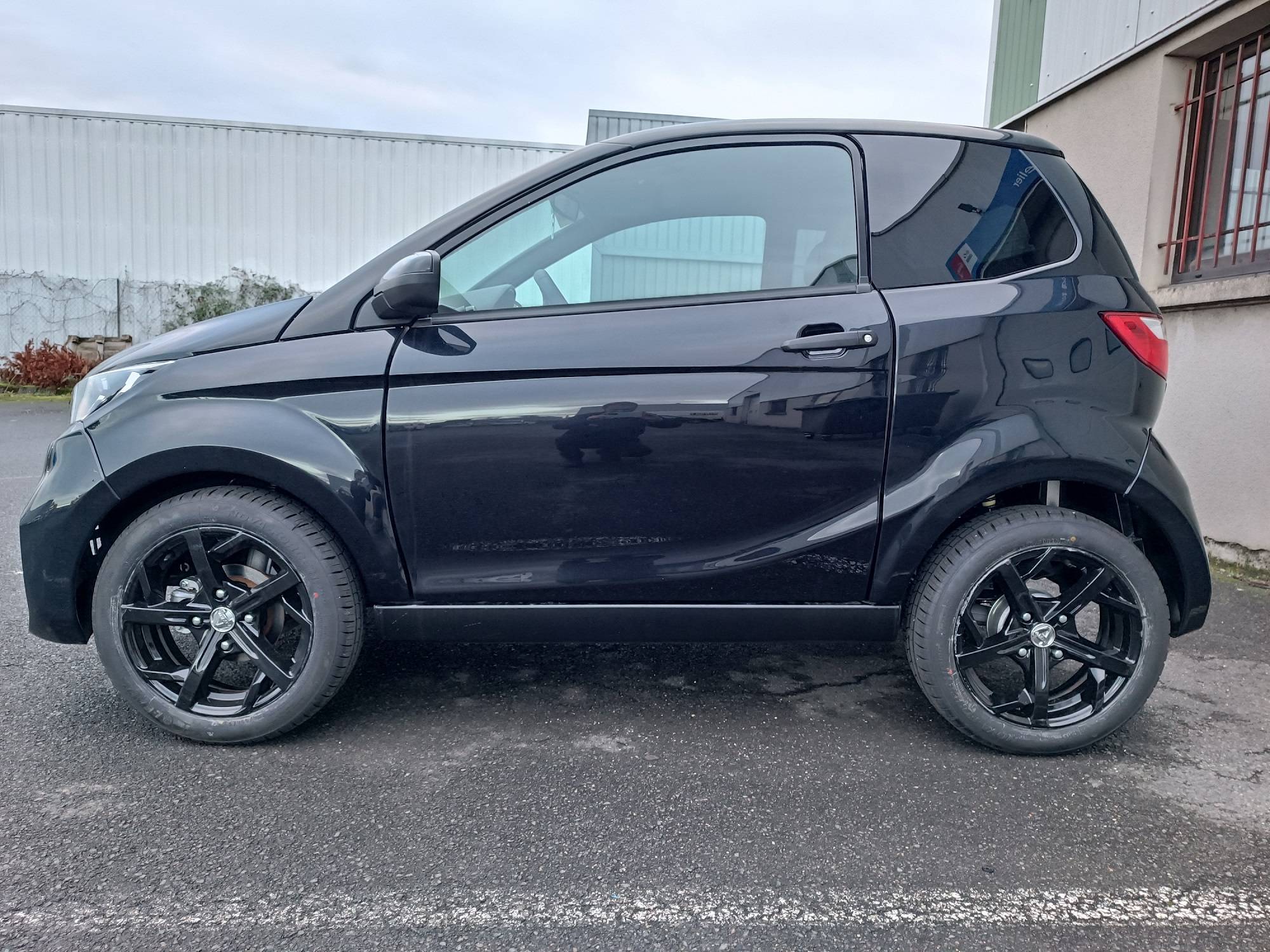 aixam city à Villefranche sur saone