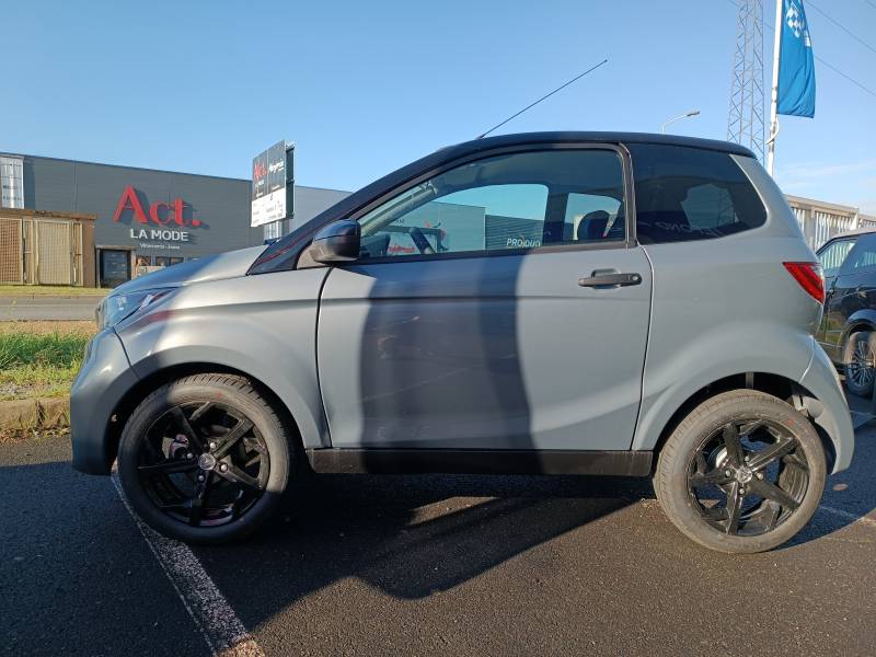 voiture sans permis aixam à lyon
