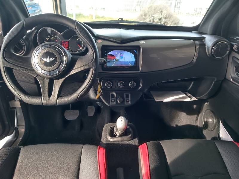 Voiture sans permis visible sur Lyon