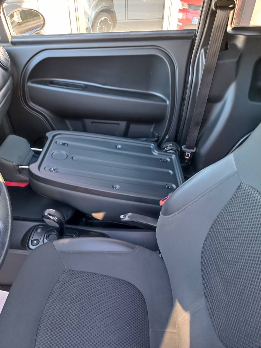 Conduire une voiture sans permis à Villefranche sur saone