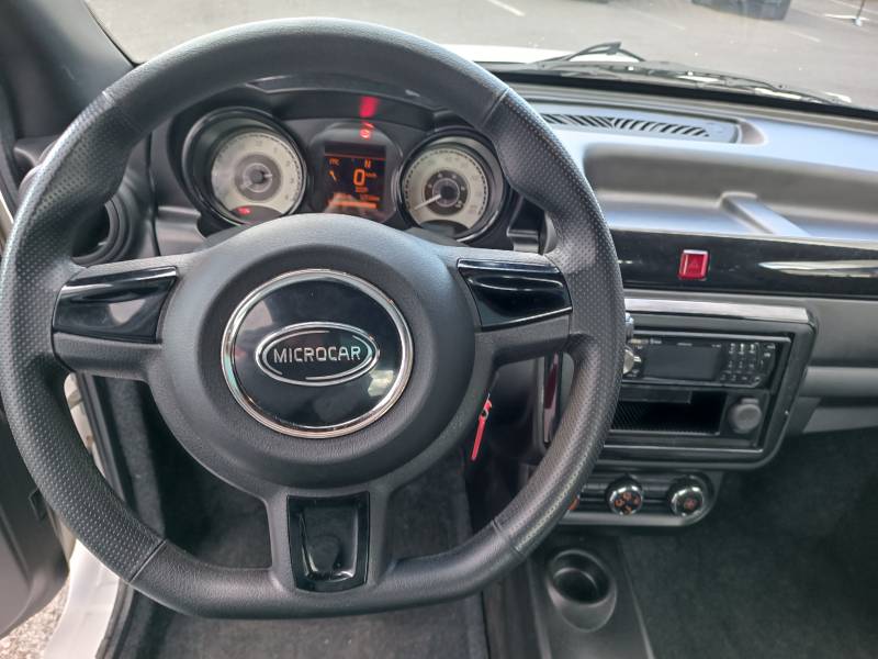 voiture sans pemris microcar à Villefranche sur saone