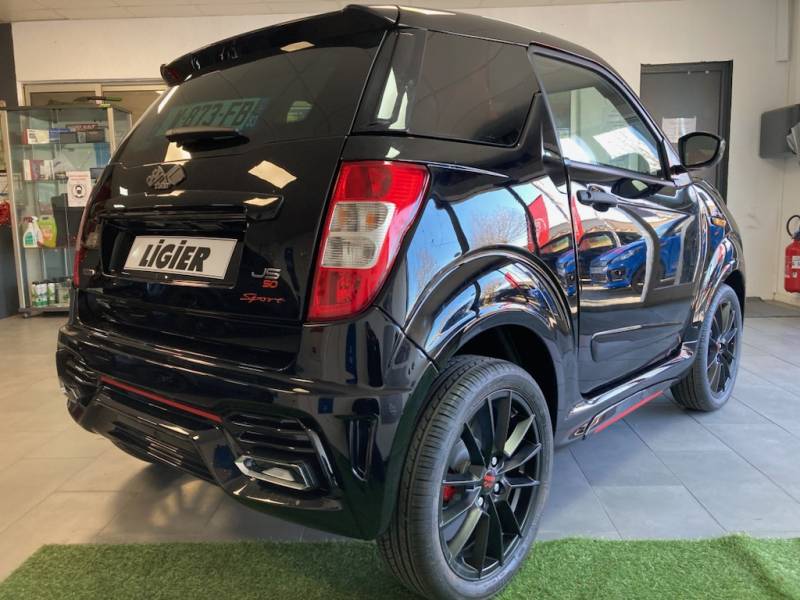 location de voiture sans permis Ligier à Nice
