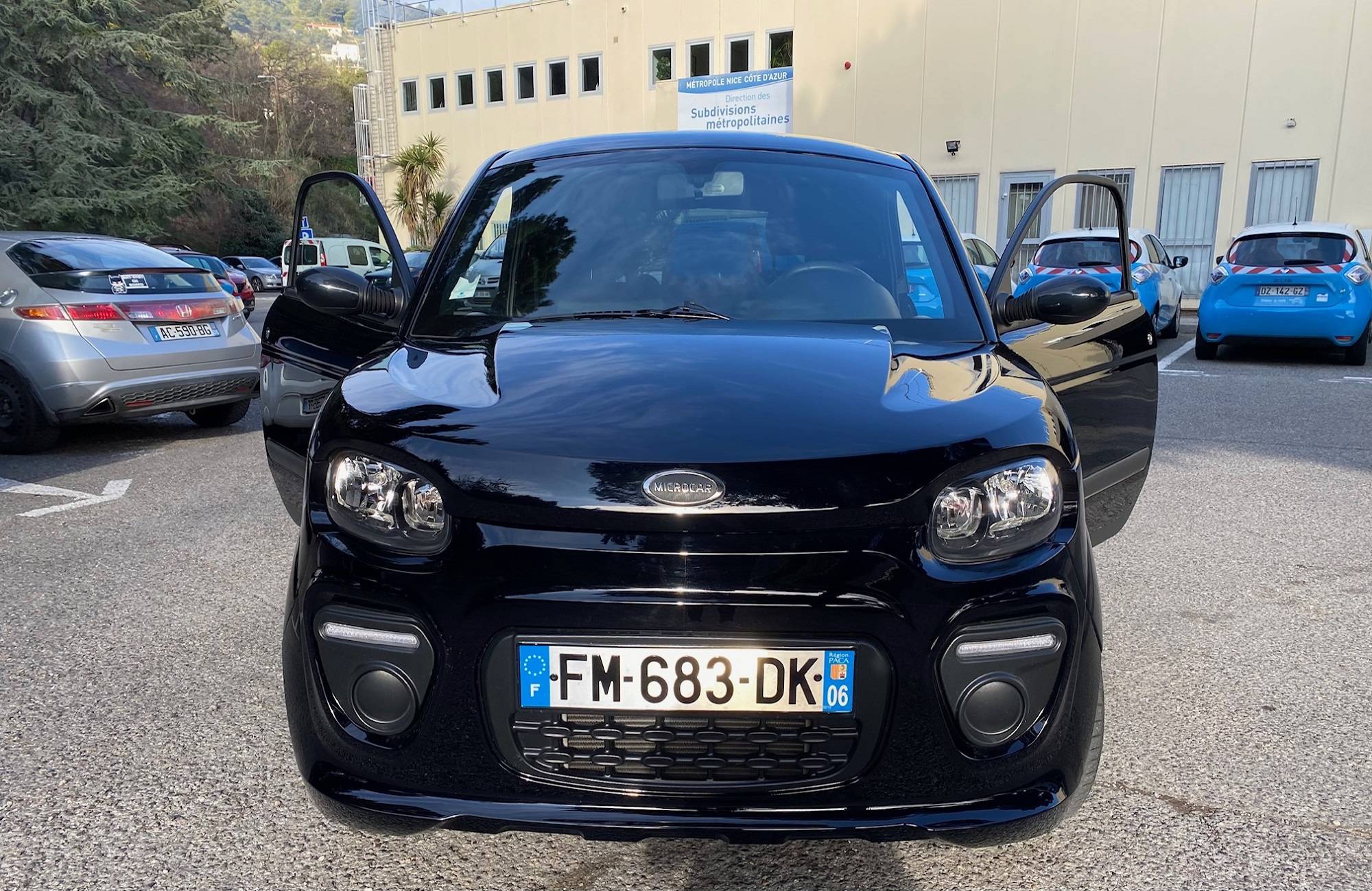 MICROCAR DUE + PACK DESIGN