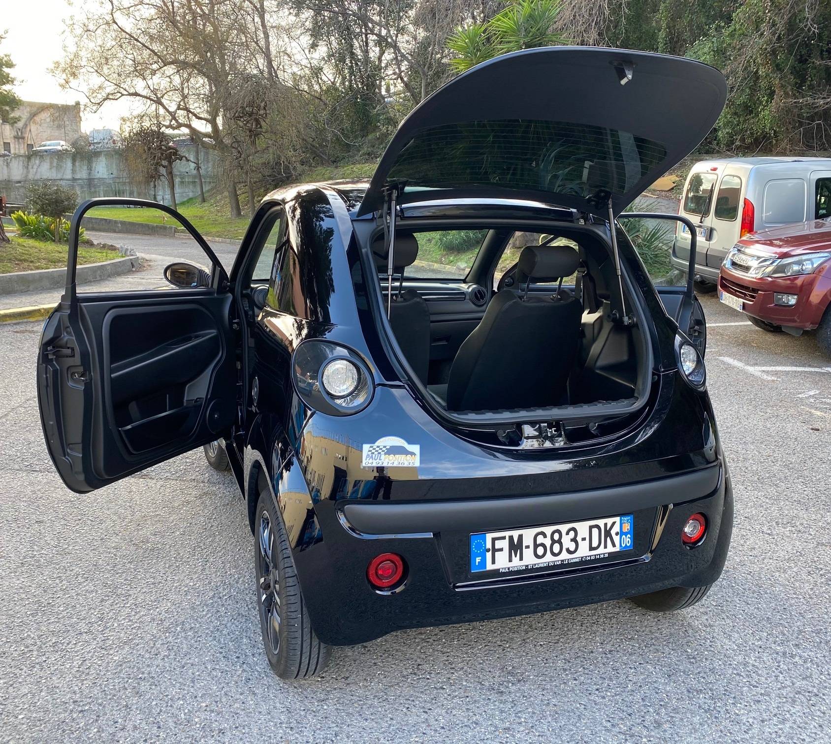 MICROCAR DUE + PACK DESIGN