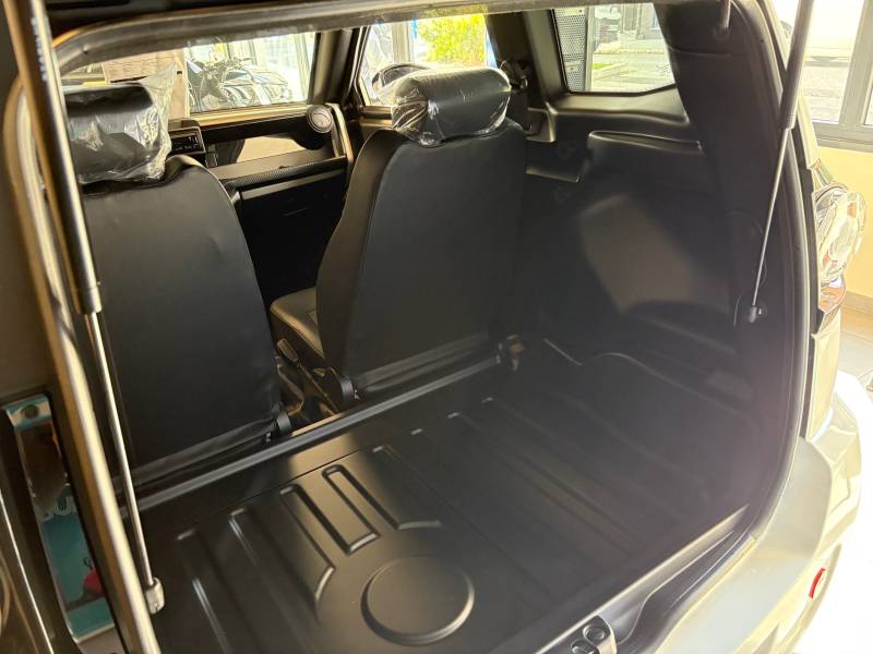 Ligier Myli Deal électrique sans permis à prix top pour 120 kms d 'autonomie