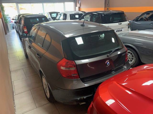 BMW  SERIE 1Business 143 CV
