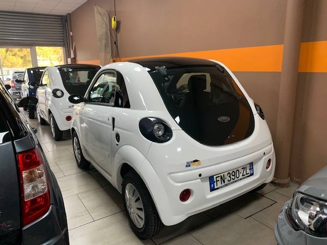 Voiture sans permis pas chère en stock à grasse