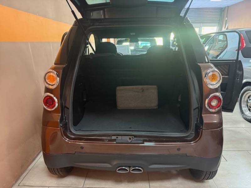 Microcar M8 Moteur Progress, une sans permis charmante à St laurent du var