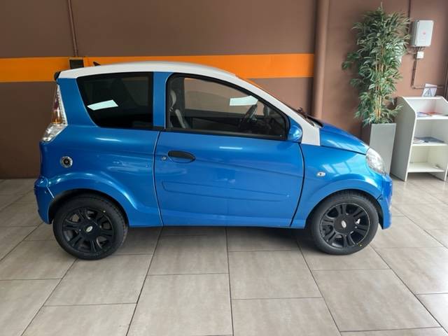 MICROCAR MGO PRIMAVERA PROGRESS voiture sans permis occasion à fréjus