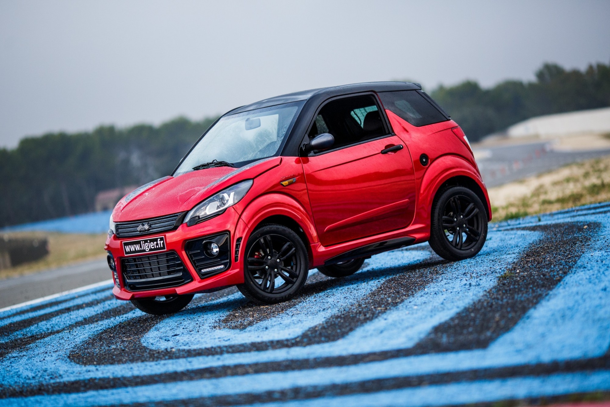 NOUVELLE LIGIER JS50  SPORT