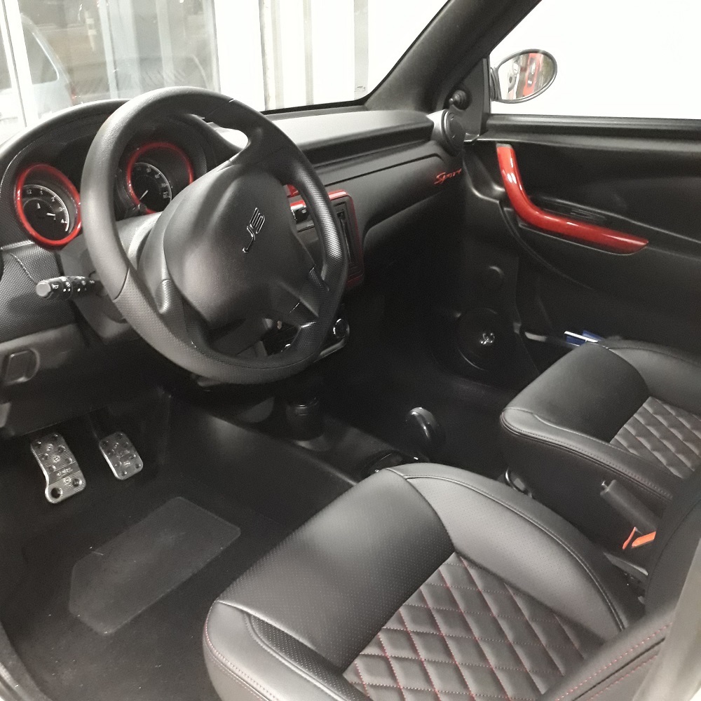 LIGIER JS50C SPORT DCI CLIM