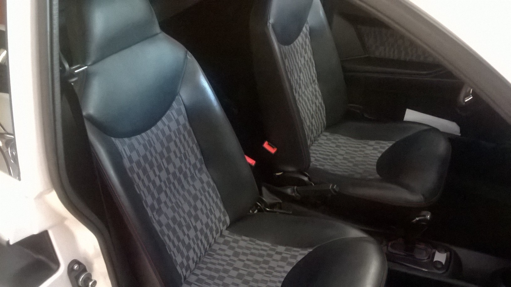 IXO CLUB DCI voiture sans permis occasion pas chère sur Antibes