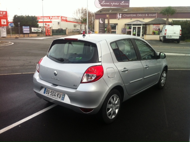 RENAULT CLIO III (2) 1.5 DCI 90 EXPRESSION CLIM 89 G 5P ECO2 Alpes Maritimes