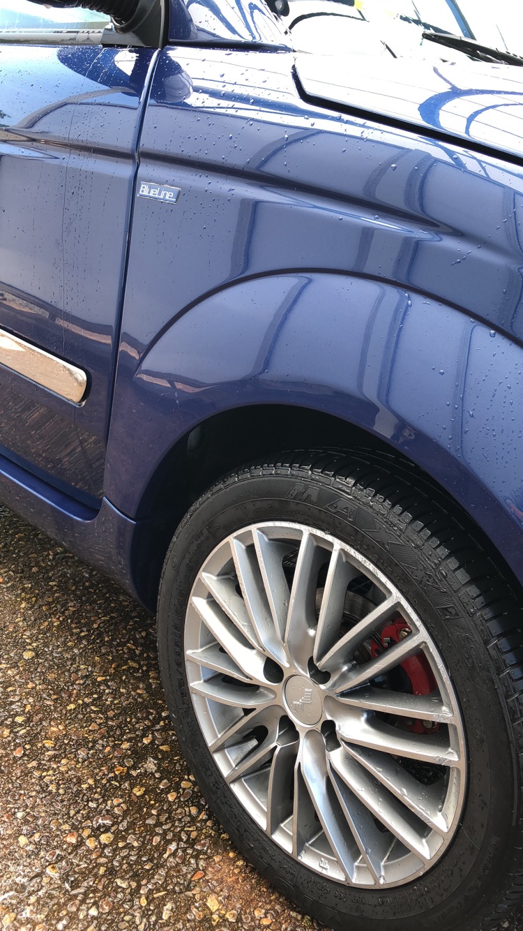 Jante de voiture sans permis disponible