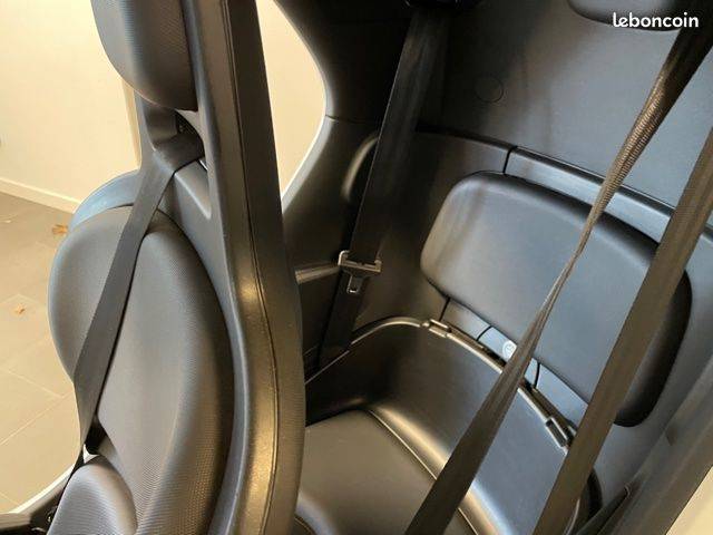 Renault twizzy 80 électrique avec permis à Nice + kit fermeture