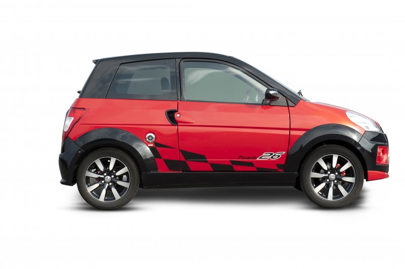 LIGIER IXO TEAM 26 DCI  Voiture sans permis