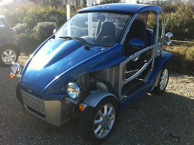 VOITURE SANS PERMIS LIGIER B TWO