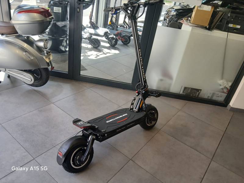 Une dualtron Thunder dispo à Nice