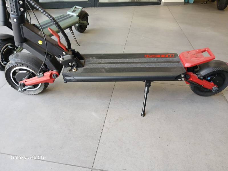 trott avec clignotant à nice