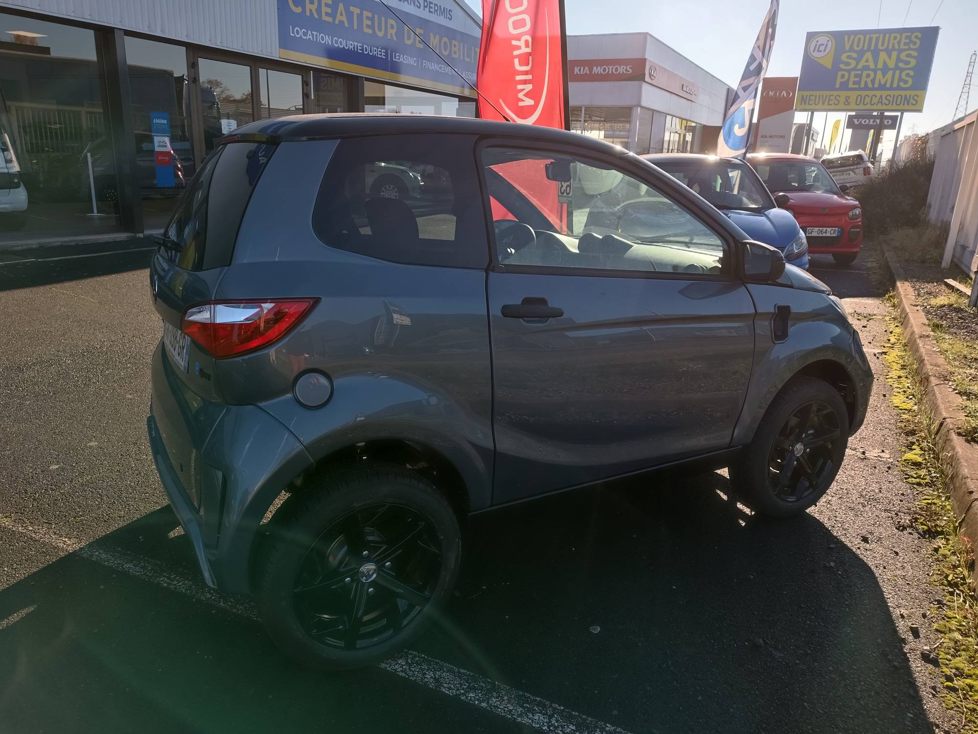 VOITURE SANS PERMIS PRIX à Nice