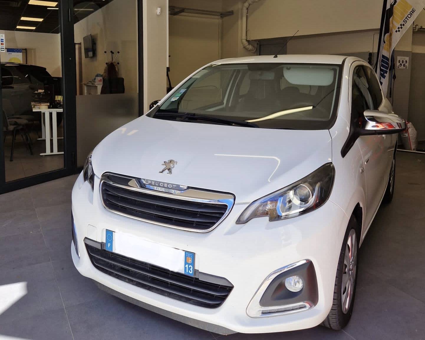 Peugeot 108 1.0 vti 68 style 5 PORTES BOITE AUTOMATIQUE à Nice