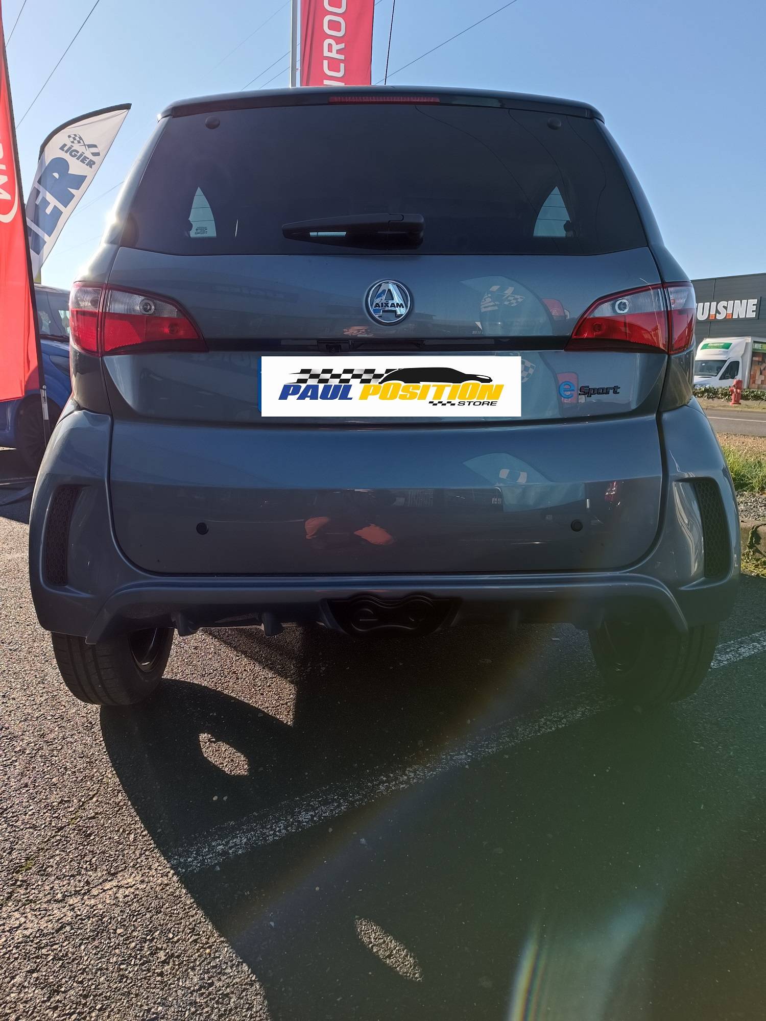 voiture sans permis électrique à Cannes