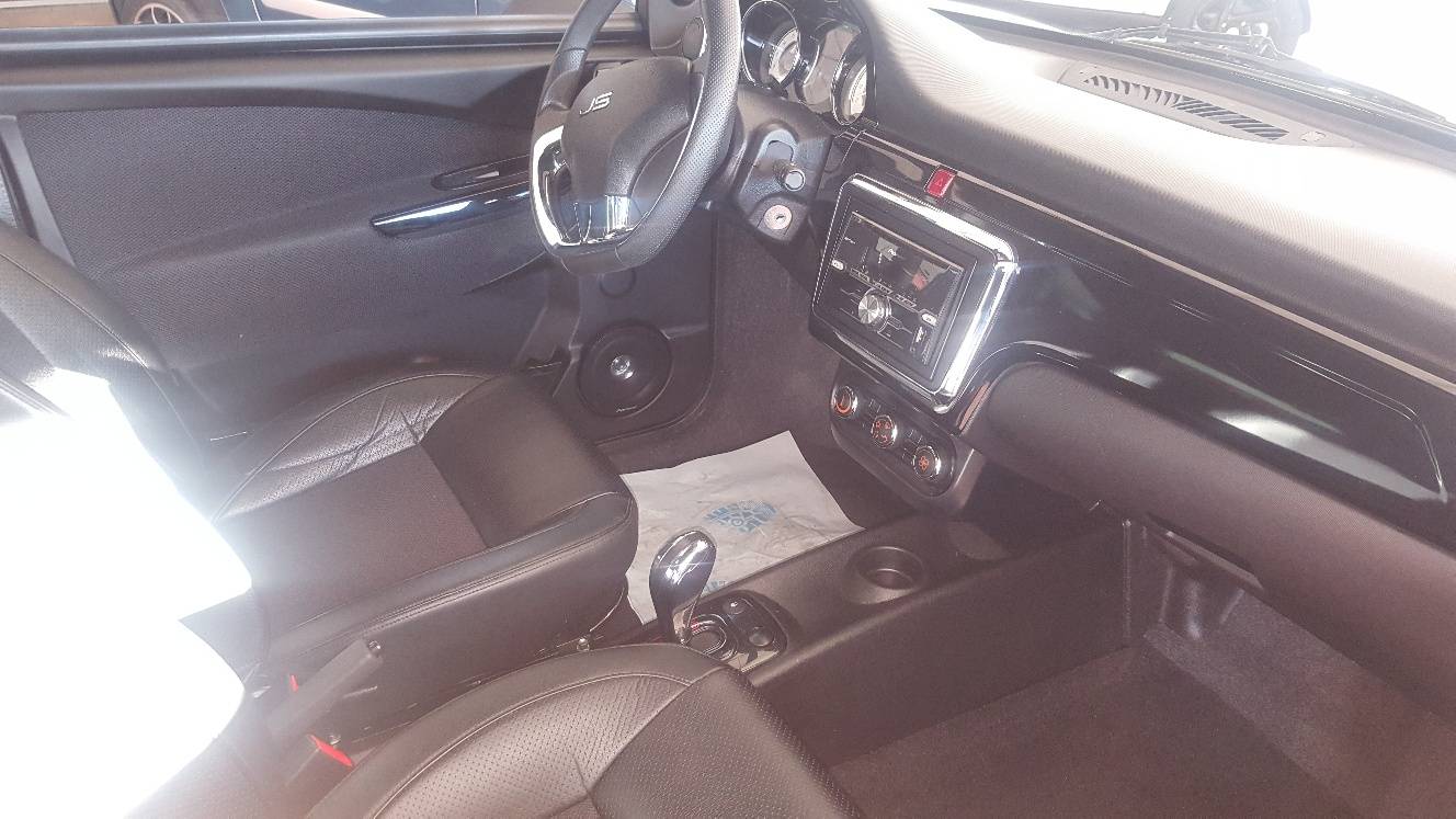 Vendue Ligier JS50 Élégance dci  voiture sans permis occasion à Lyon